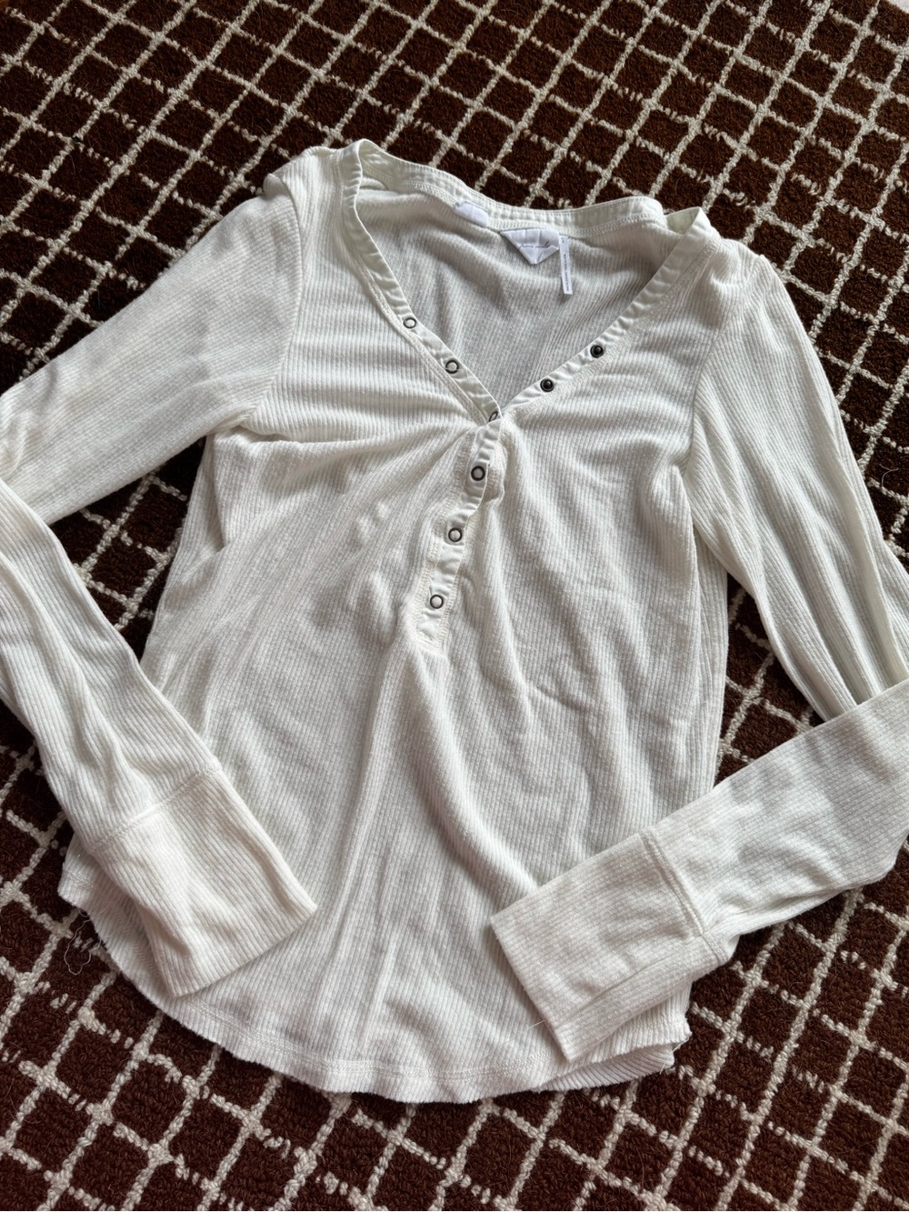 Out From Under Snap Henley Ribbed Long Sleeve Top - L - Picture 2 of 6